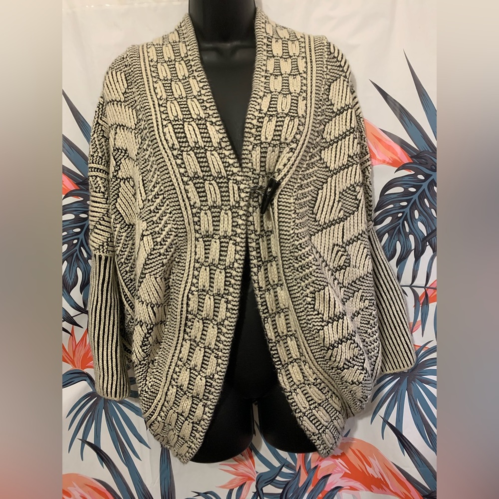 Aggie Knitted Cardigan Sweater Sz L
